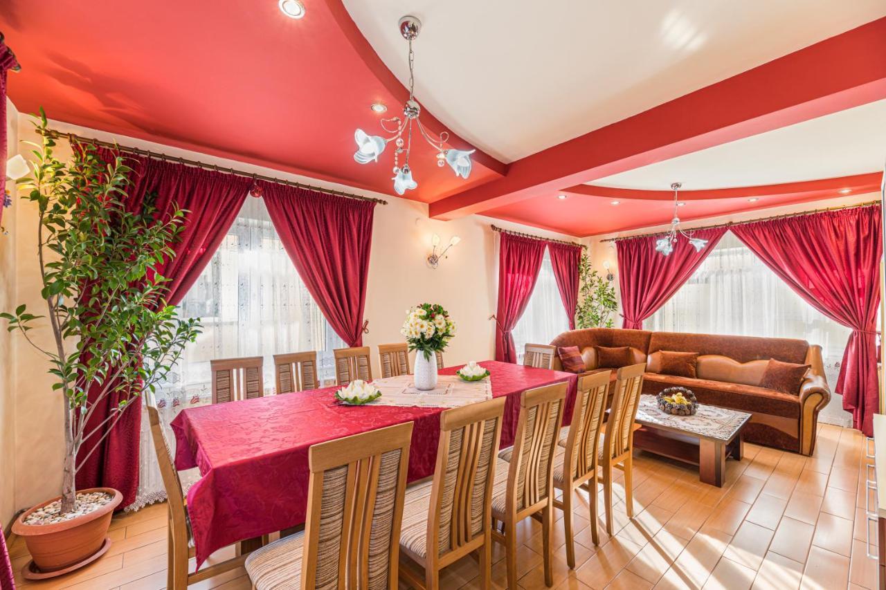 Casa David Villa Săcele Екстериор снимка